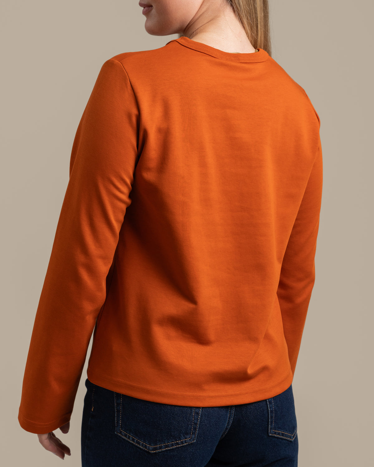 Arki long-sleeved t-shirt, burnt orange