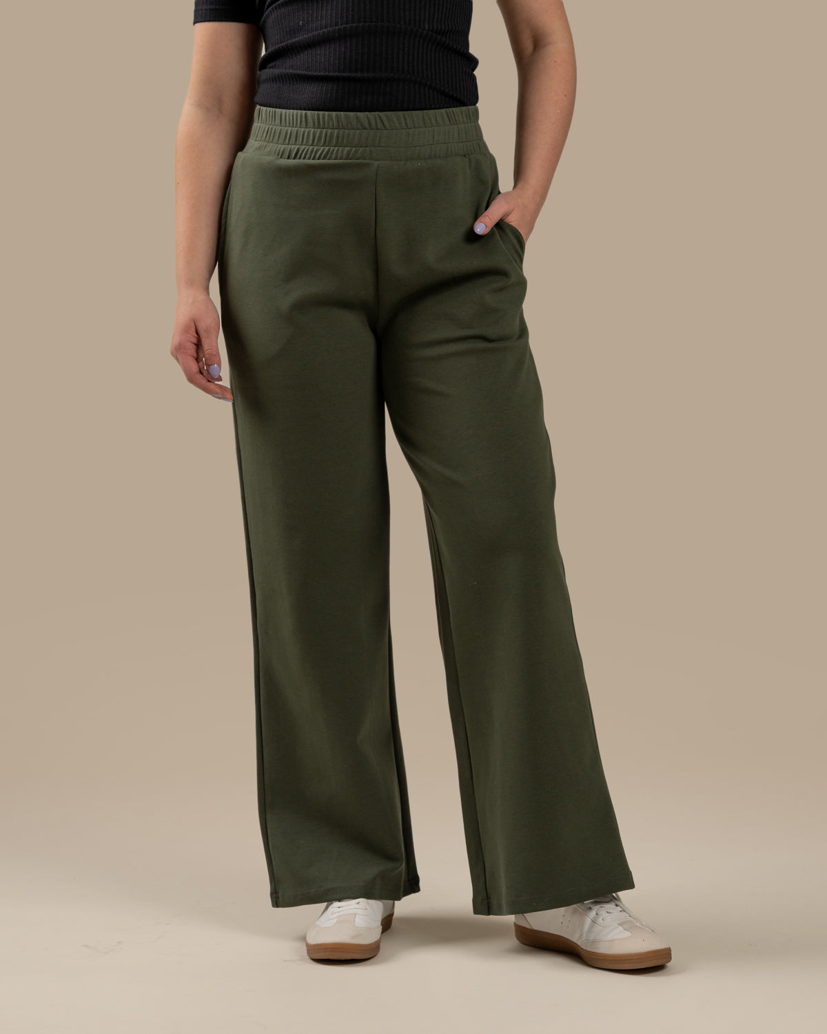 Leveät housut, khaki Toive