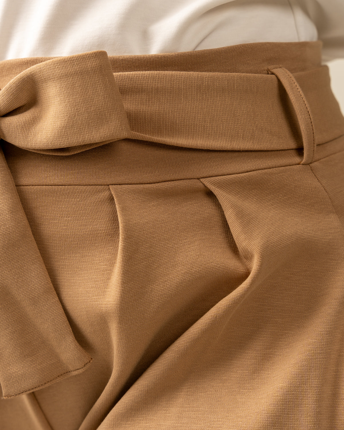 Mukava shortsit, beige Toive