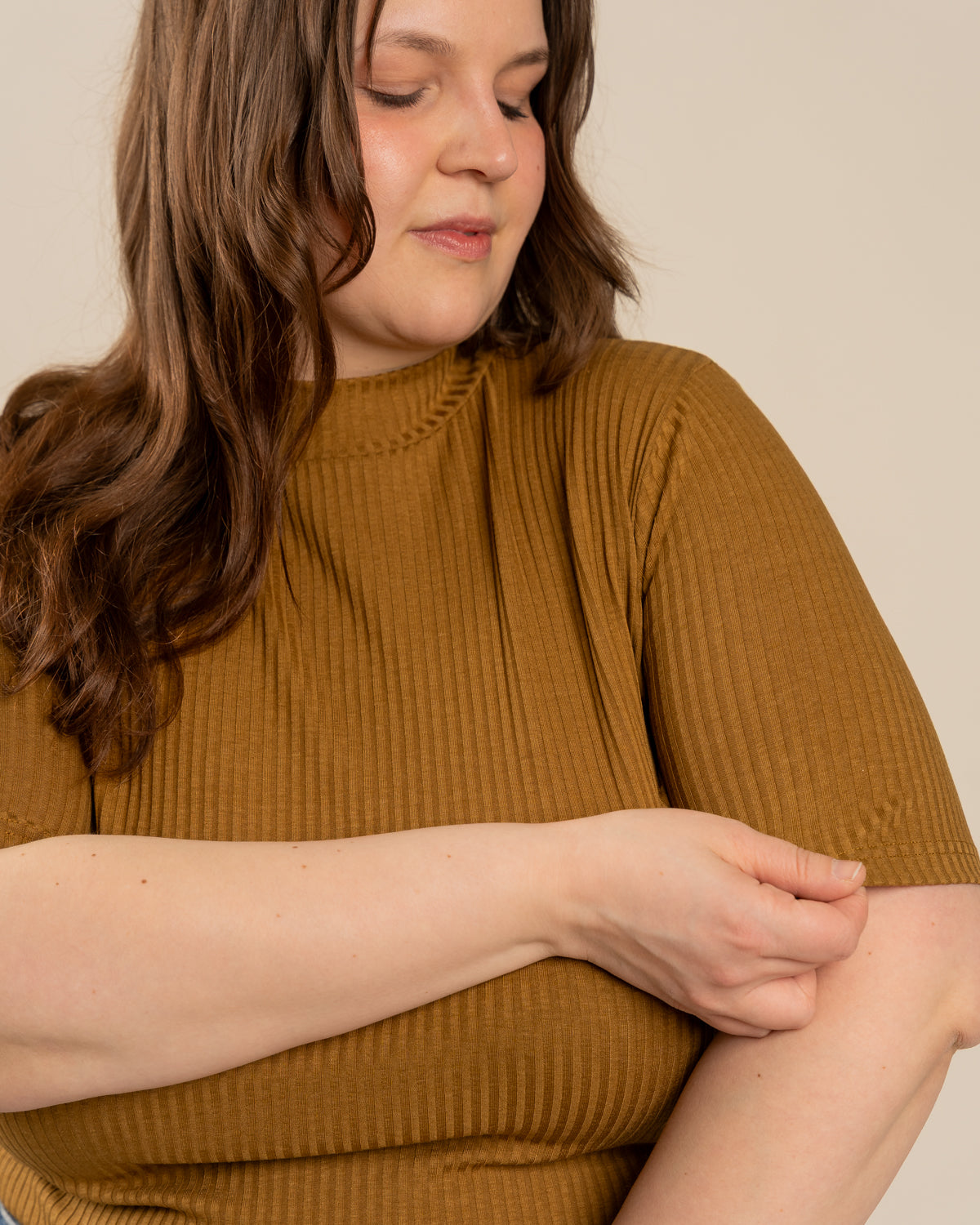 Ribbi t-paita, pronssi Toive