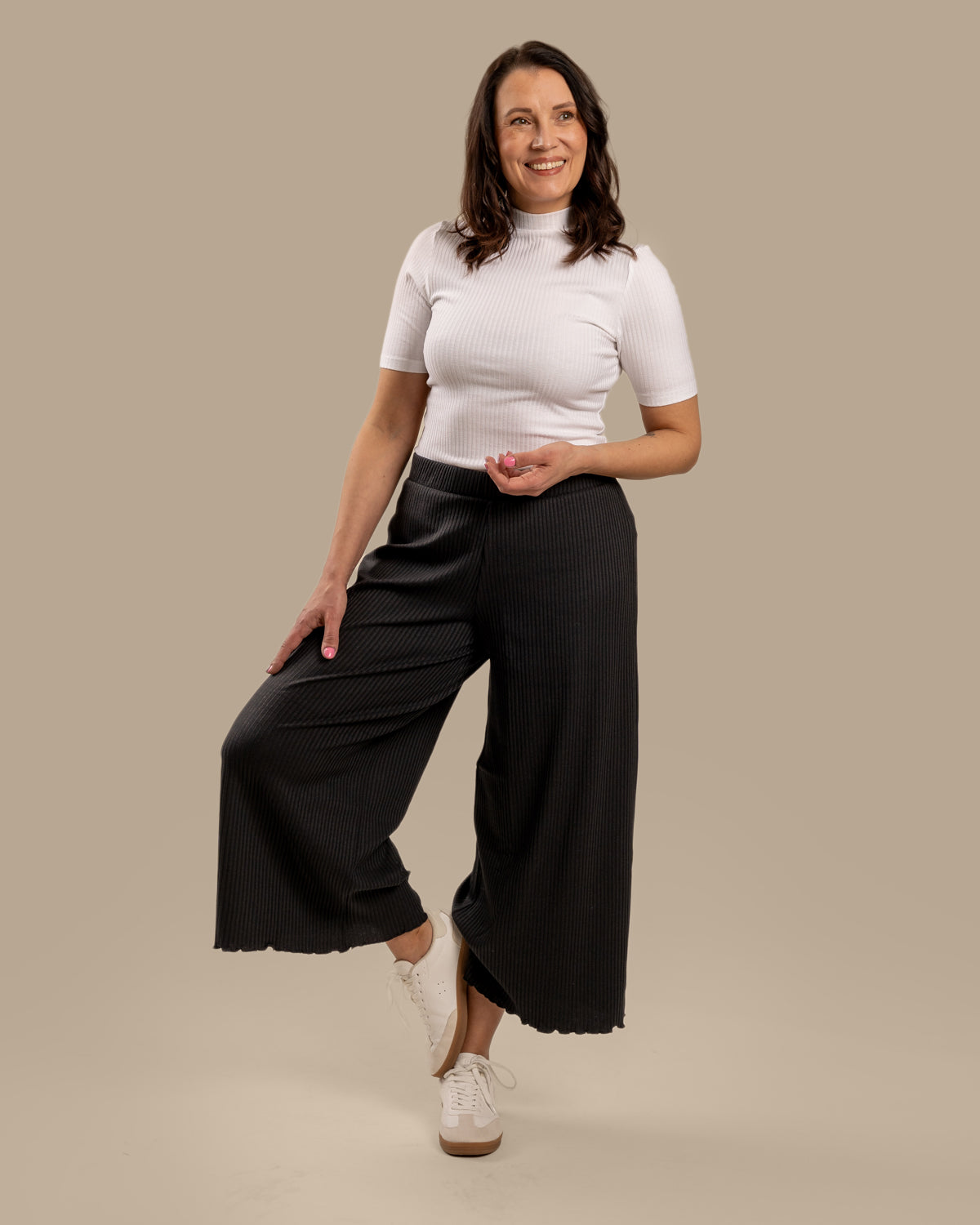 Ribbi culottes, musta Toive.