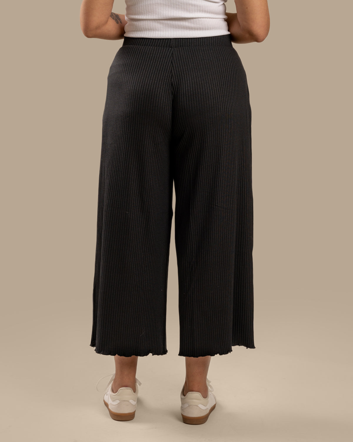 Ribbi culottes, musta Toive