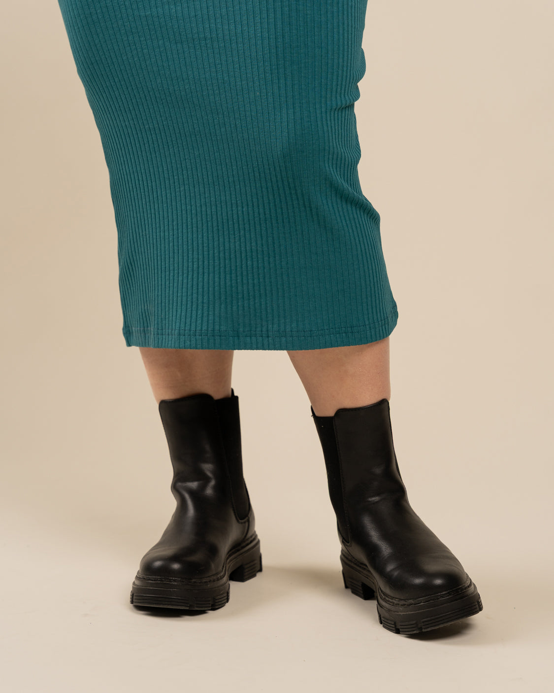 Ribbimekko, vaalea petrooli Toive