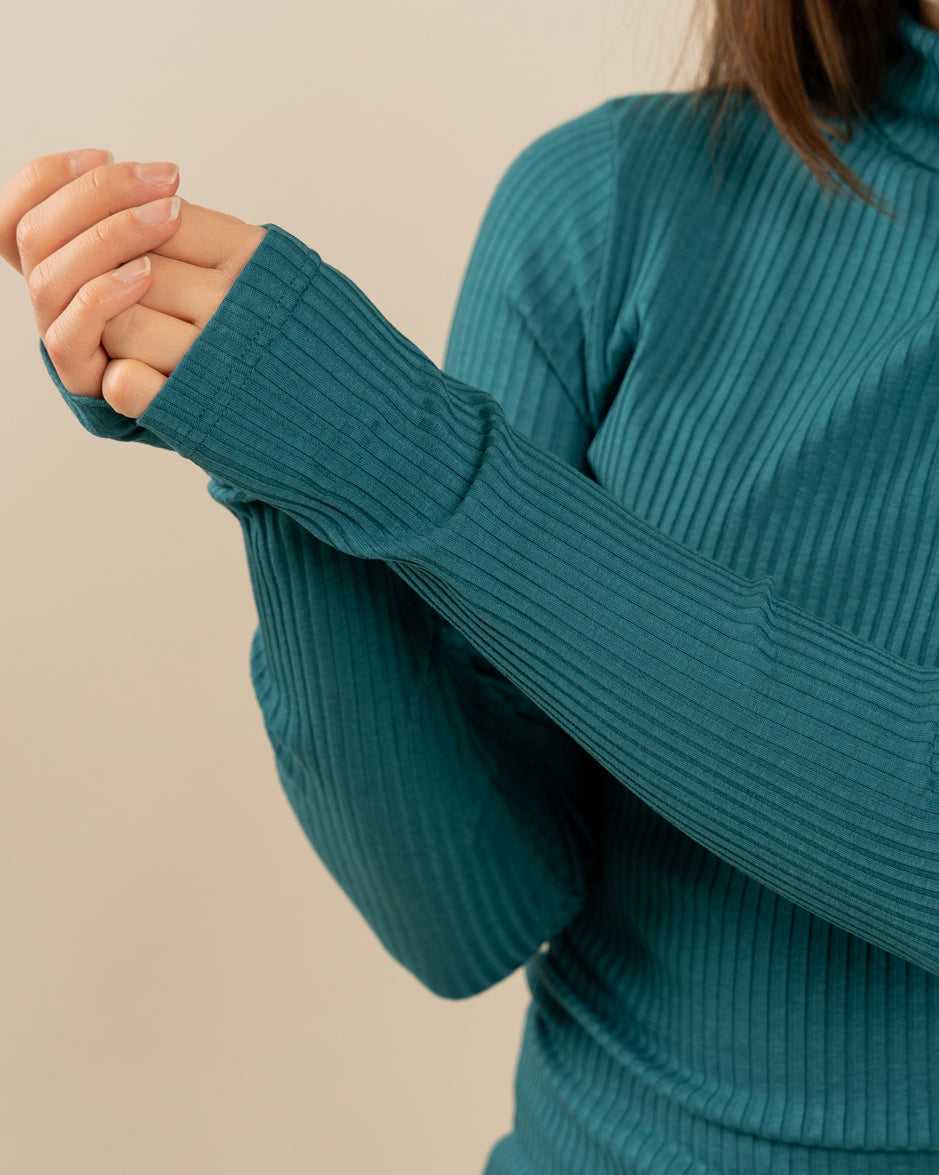 Ribbipoolo, vaalea petrooli Toive