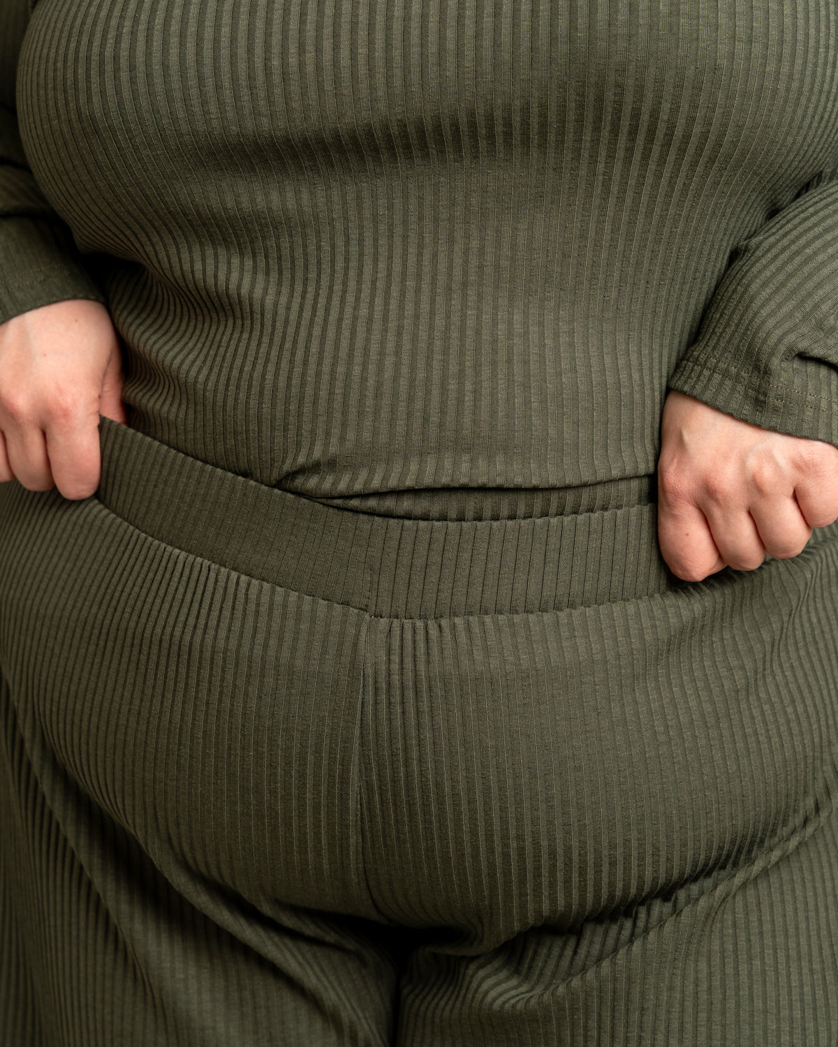 Ribbishortsit, khaki