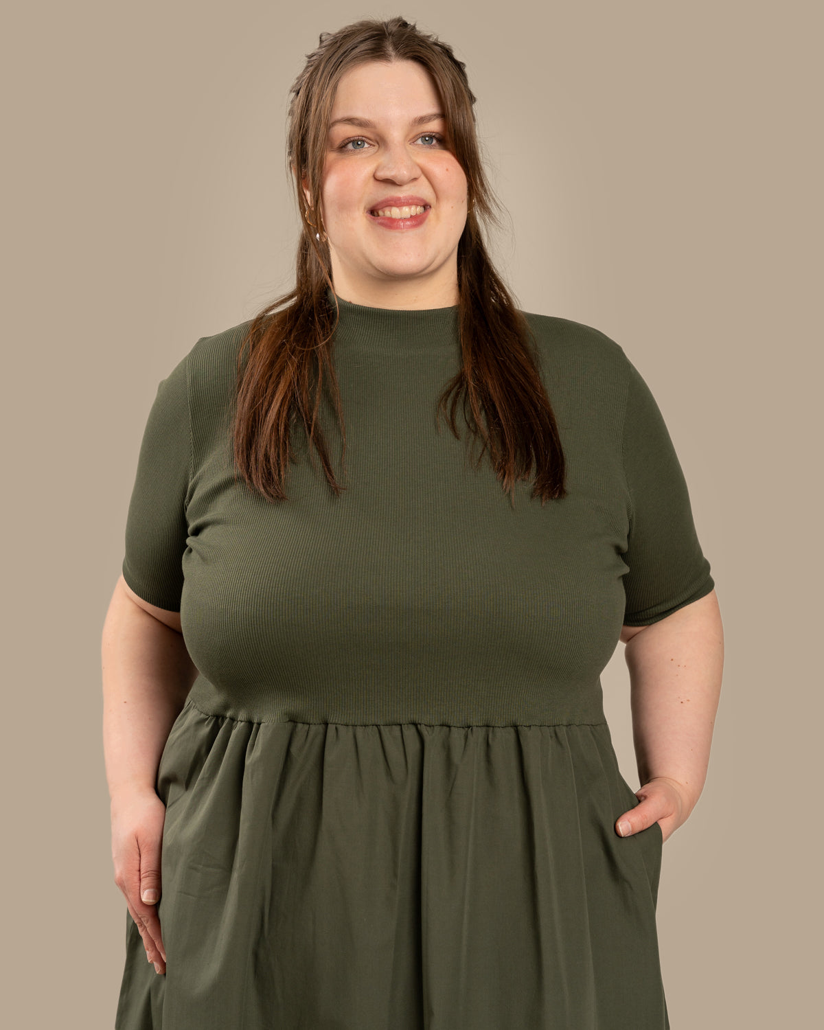 T-paitamekko popliini, khaki Toive.