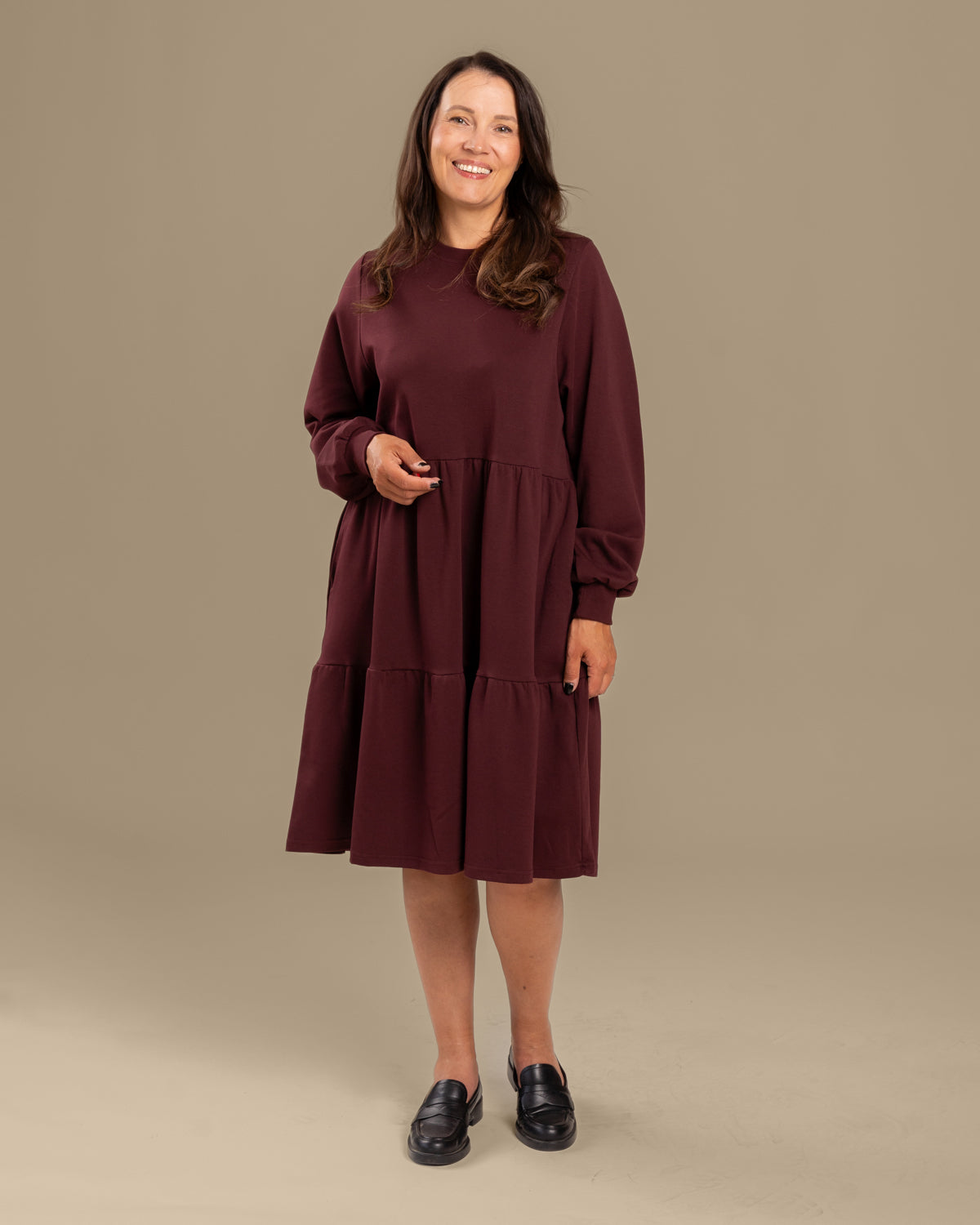 Pitkähihainen mekko, burgundy Toive