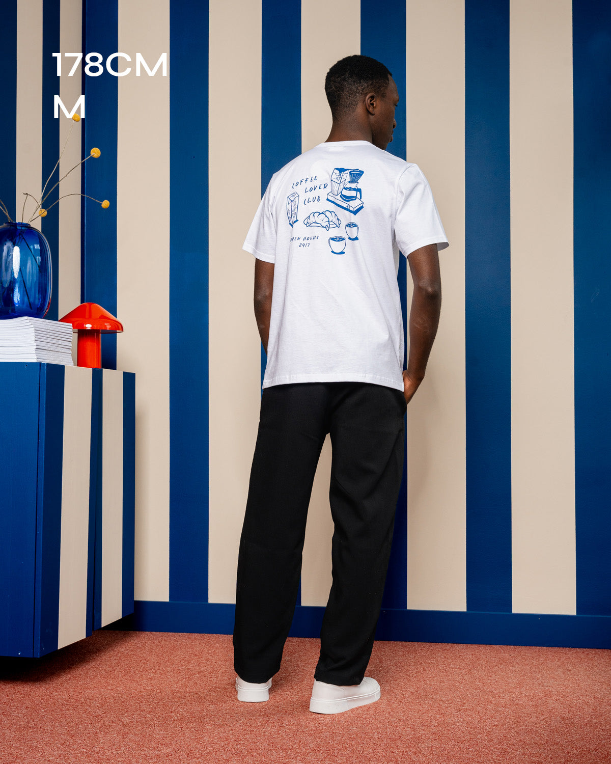 Ajaton t-shirt, breakfast