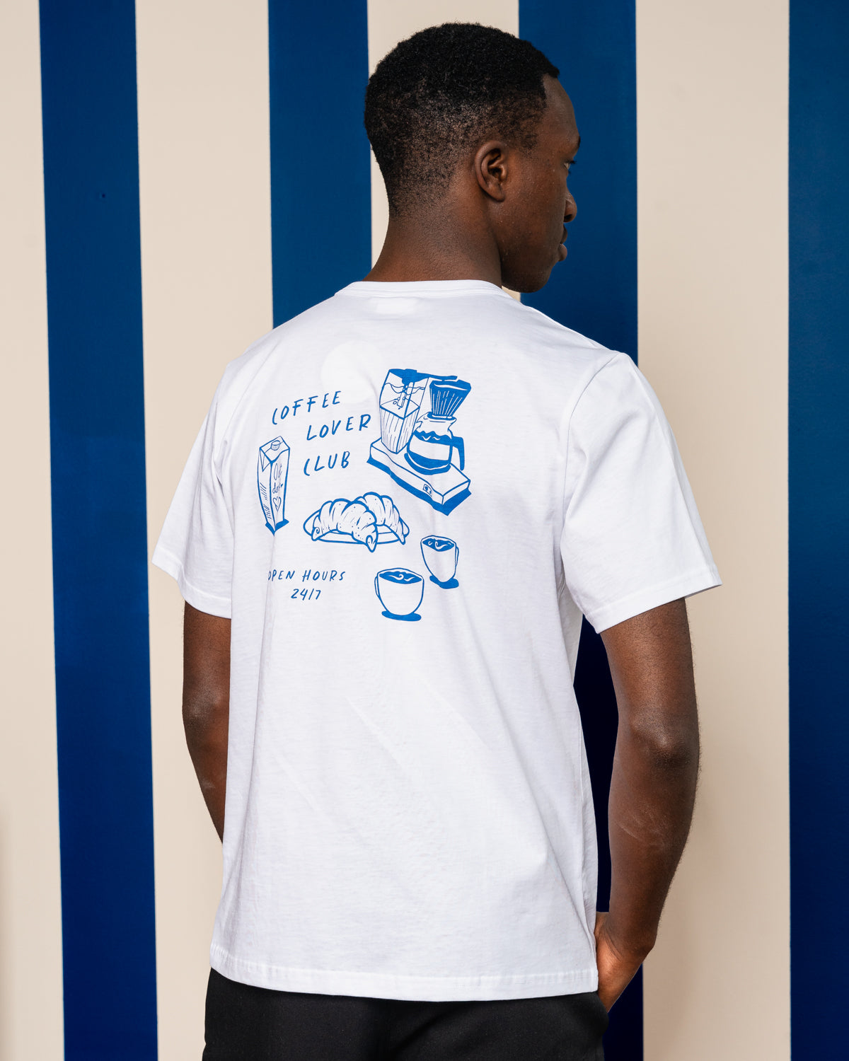 Ajaton t-shirt, breakfast