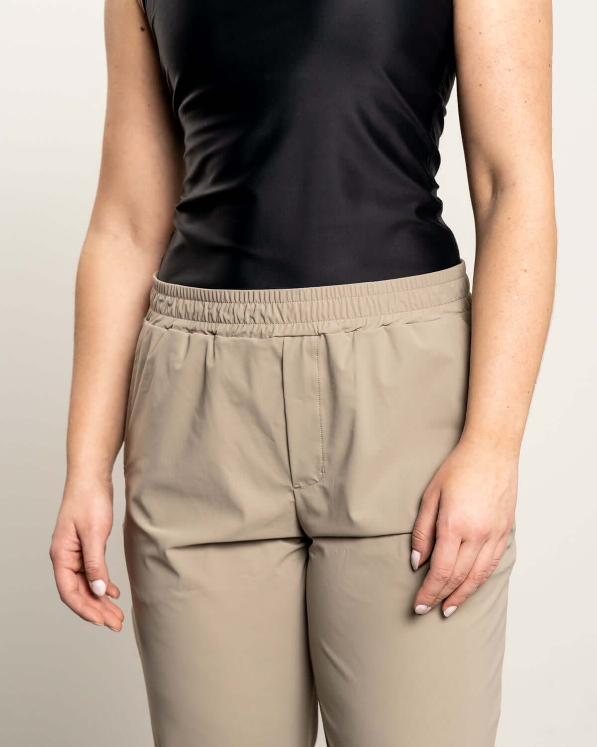 Hehku joggersit, beige Toive.