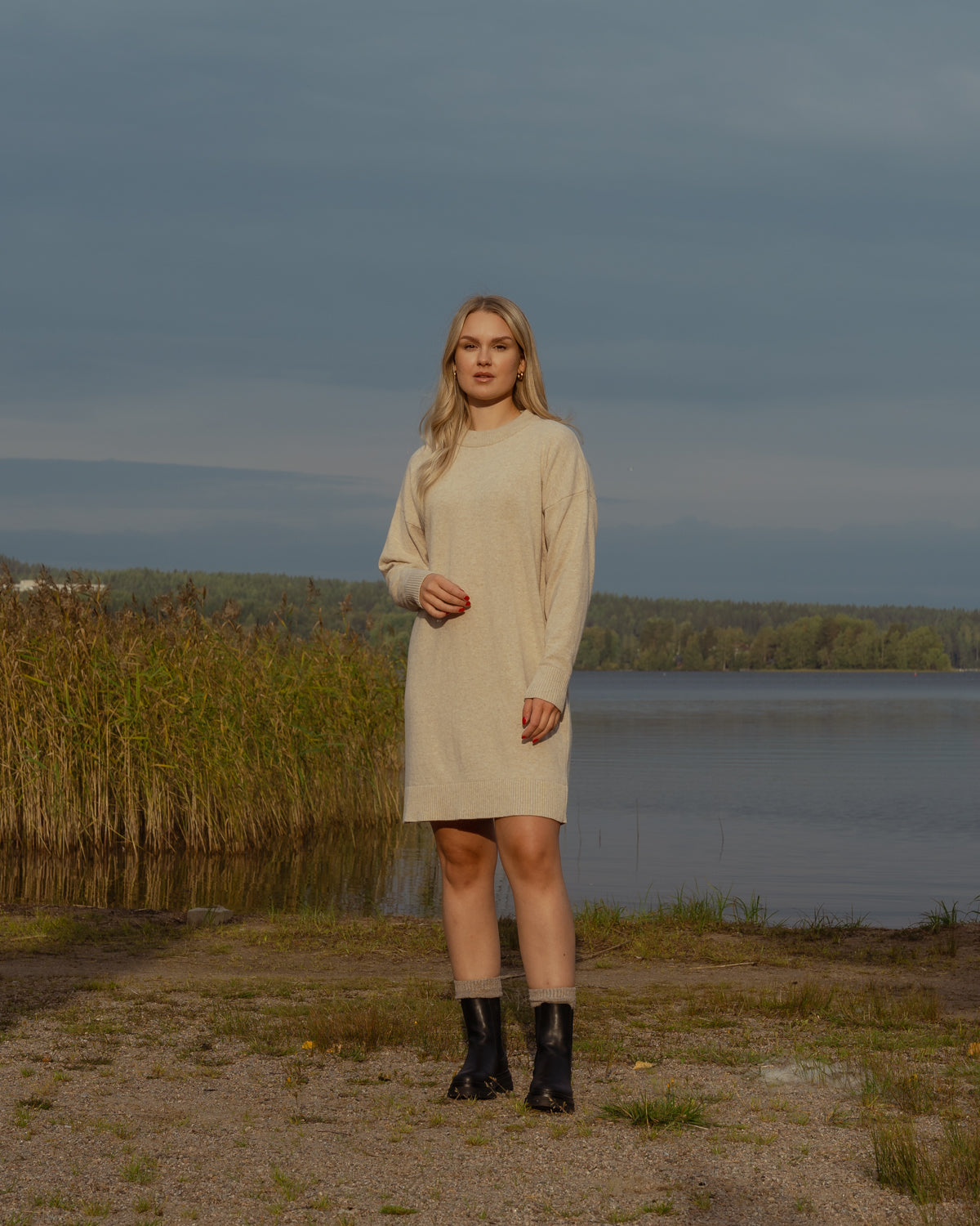 Kajo neulemekko beige