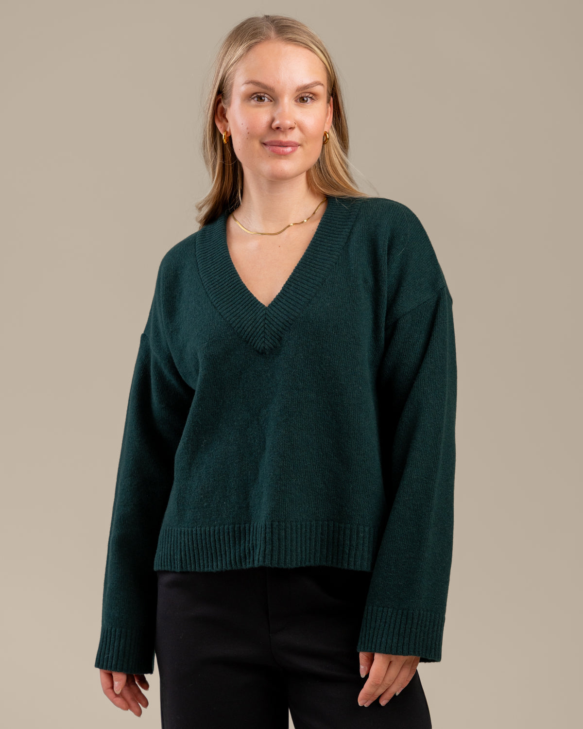 Väre Strickpullover, dunkelgrün