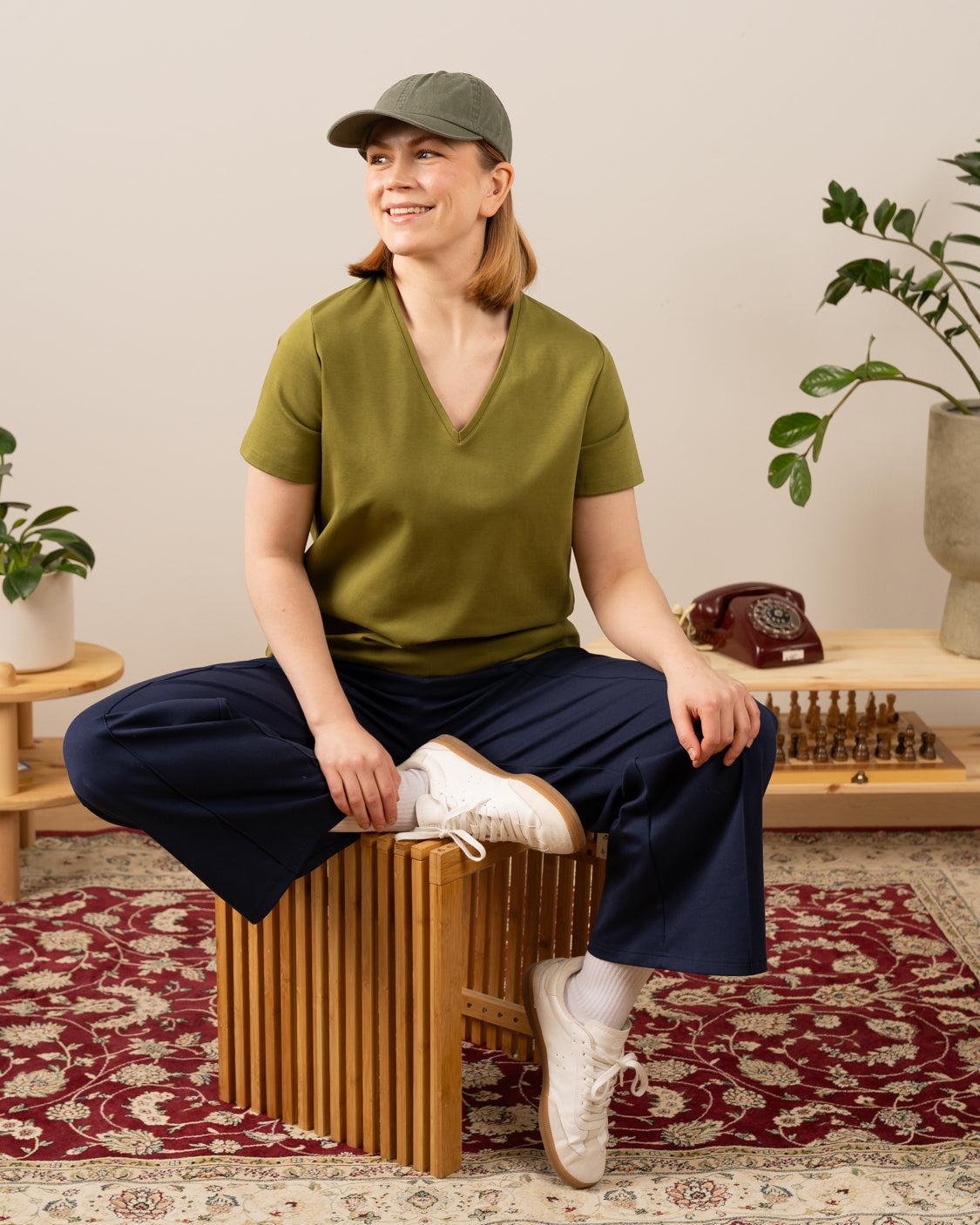 V-pääntie t-paita, sammal Toive