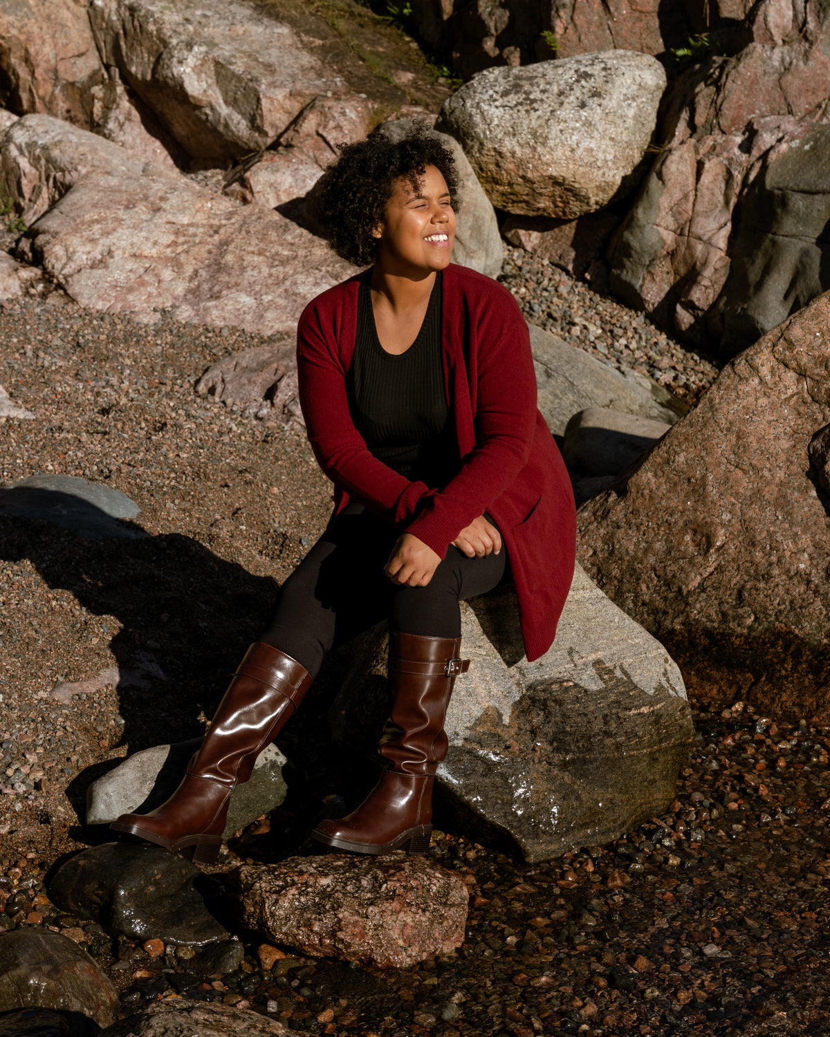 Tyyni neuletakki, burgundy Toive