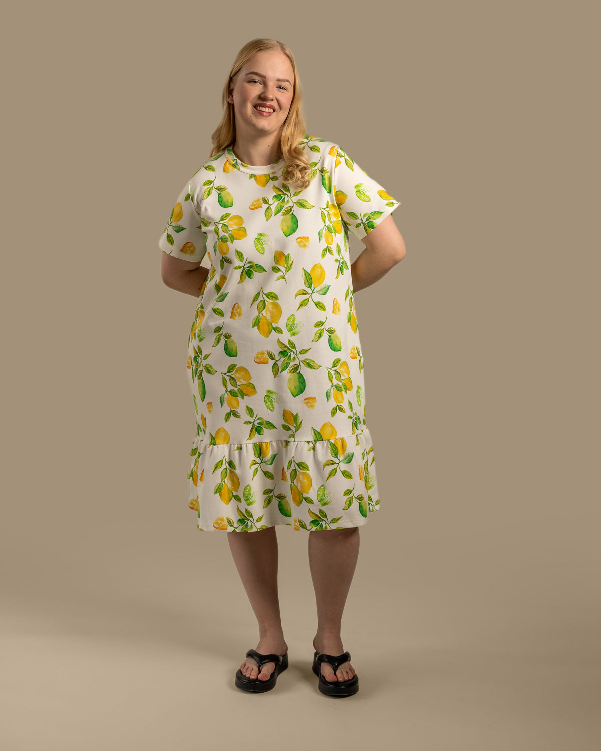Poimuhelmainen mekko, Limone Toive