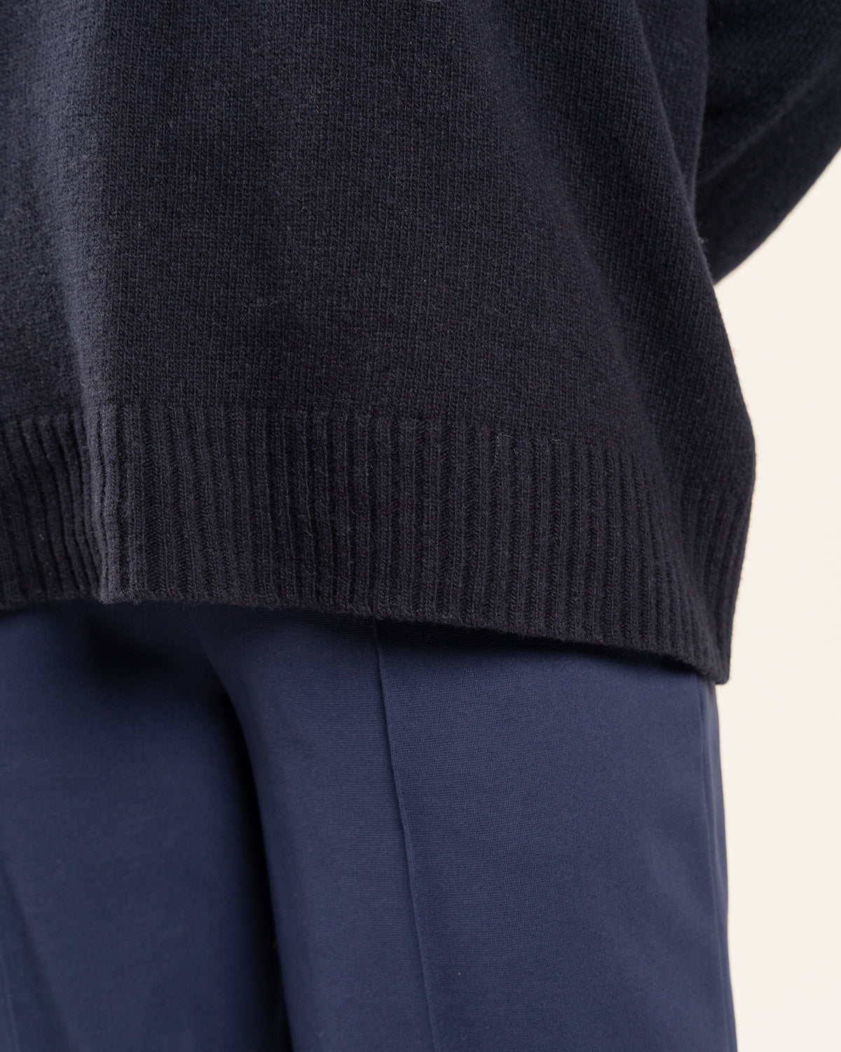 Hile neule, tummansininen Toive