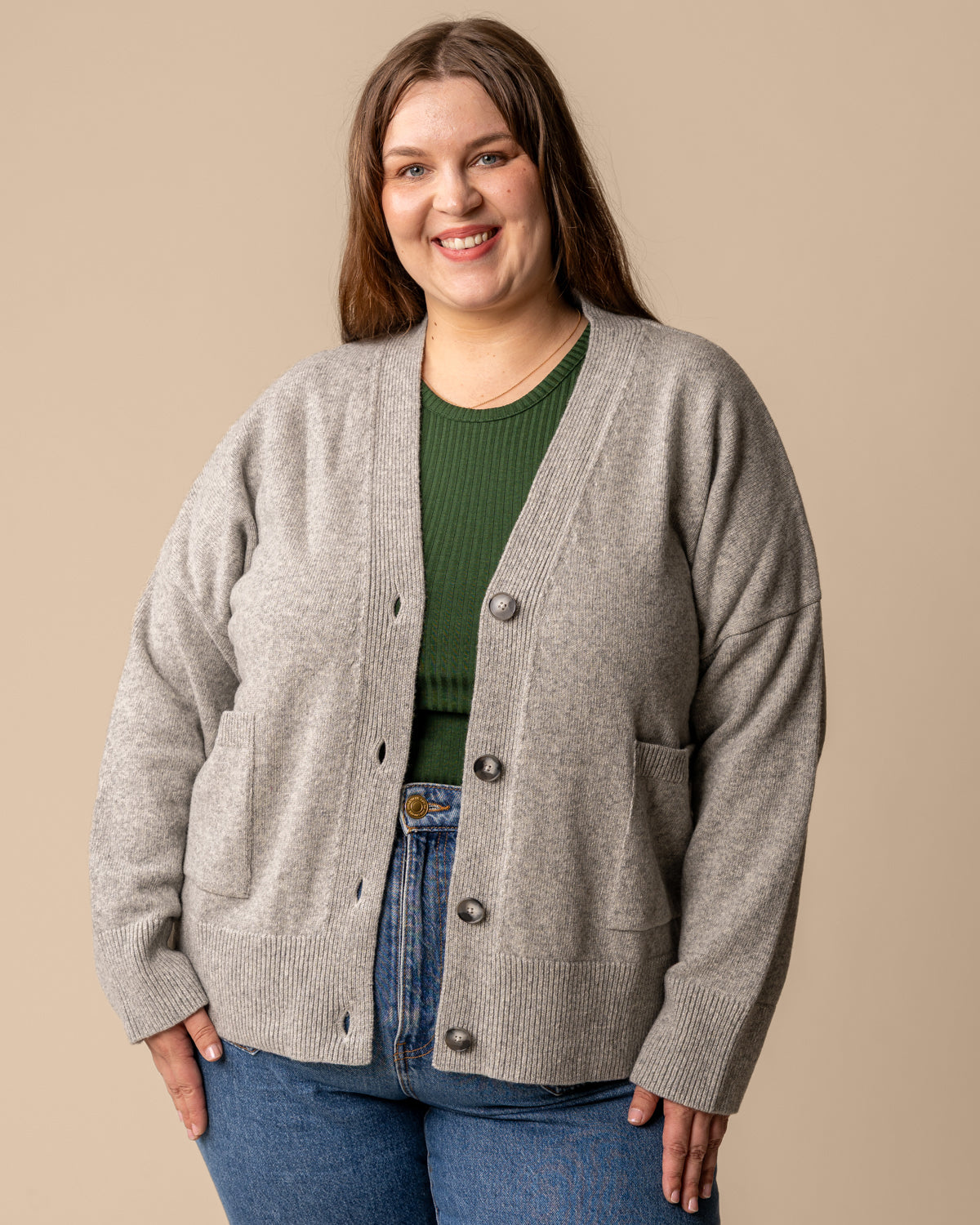 Kaste cardigan, gray