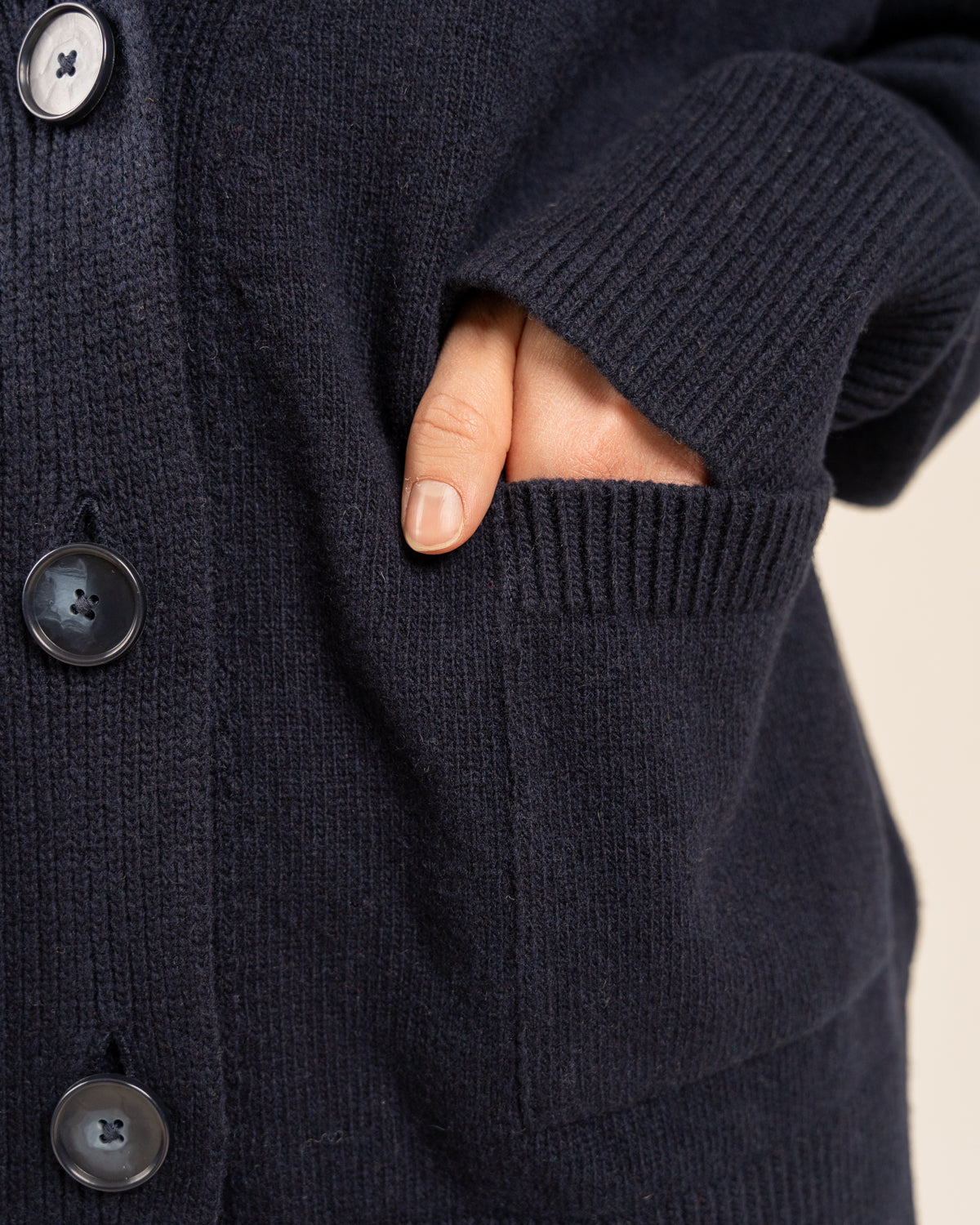 Kaste neuletakki, tummansininen Toive