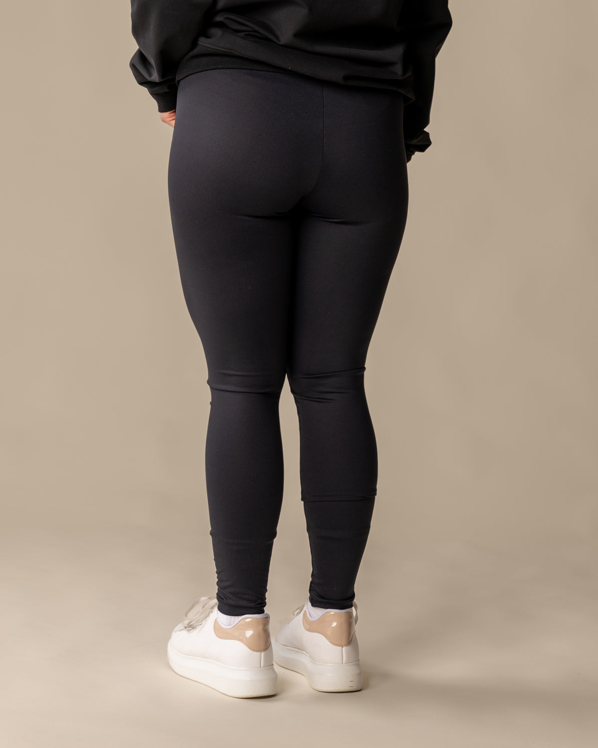 Leggingsit lyhyt, musta Toive