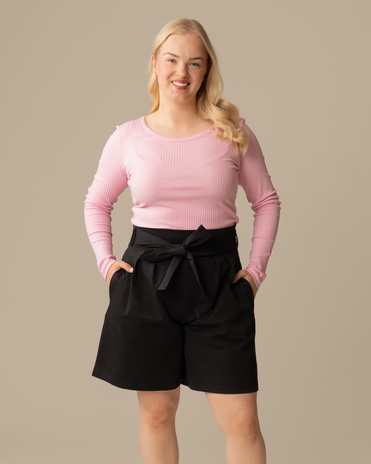 Mukava Shorts, Schwarz