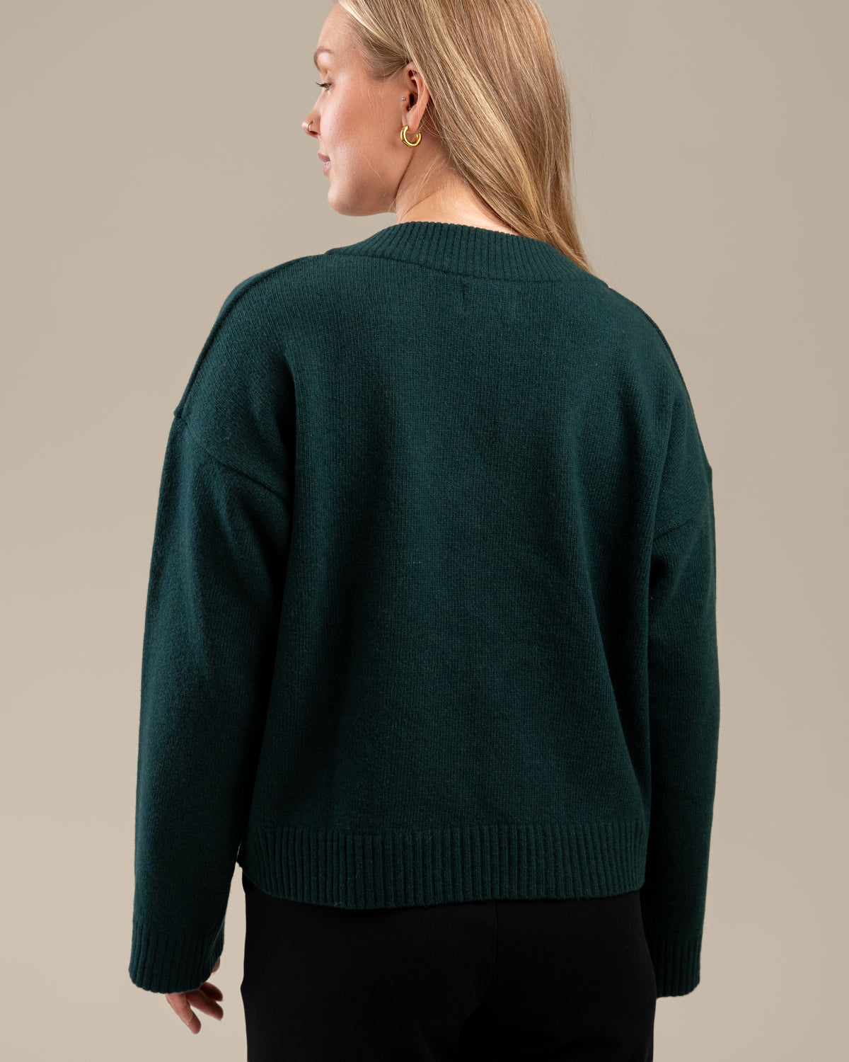 Väre Strickpullover, dunkelgrün